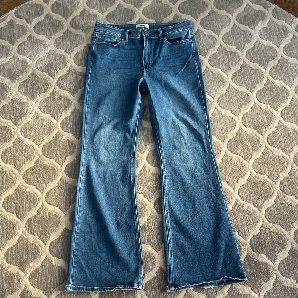 Women's Mid-Blue Flare Jeans — Wide Leg High-Rise